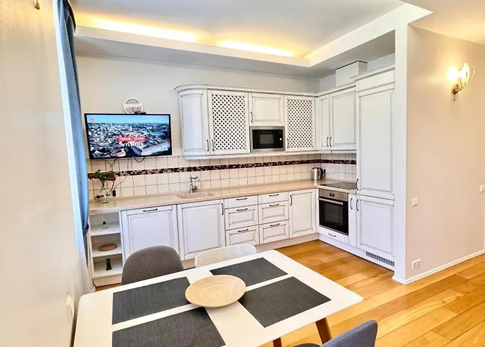 Old Town T8 Self Check In شقة *