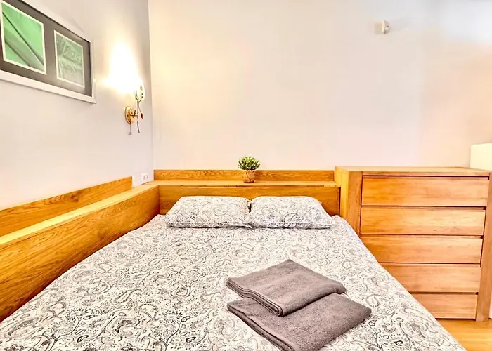 Old Town T8 Self Check In Apartman *