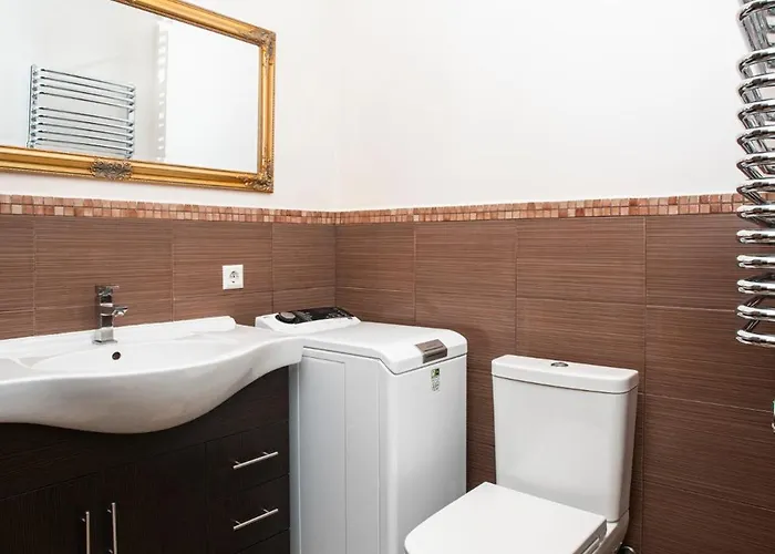 Old Town T8 Self Check In Apartman