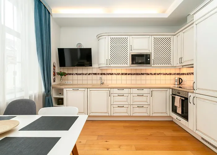 Old Town T8 Self Check In Apartman *